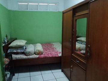 Di Jual Rumah Dekat Bandara Husein 4 Kamar di Jl. Ciroyom Bandung