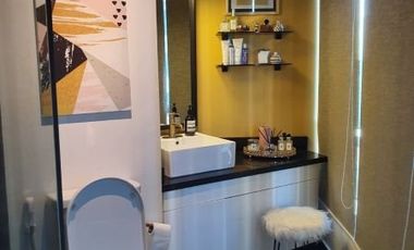 Rush Condominium 2 Bedrooms for Sale: 2BR Flat Condo in Joya Lofts and Towers Rockwell Center Makati