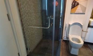 Rush Condominium 2 Bedrooms for Sale: 2BR Flat Condo in Joya Lofts and Towers Rockwell Center Makati