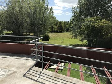 Casa - Tristan Suarez