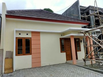 Rumah Jogja dijual cepat KPR READY PASTI AKAD 10 menit ke Puskesmas Ngemplak
