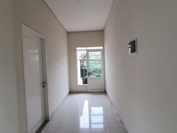 Rumah Strategis dan Siap Huni di Sektor 9 Maleo Bintaro Jaya 6043