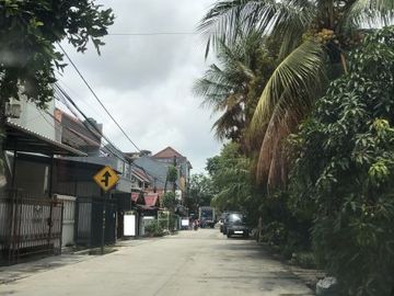 DIJUAL CEPAT !! Rumah Cocok untuk Usaha di BCS Kelapa Gading , Bisa Nego , Bisa DISEWAKAN