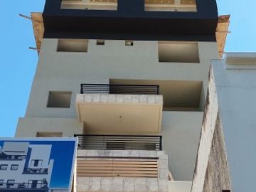 Monoambiente en ConstrucciÃ³n en LanÃºs, sobre Carlos Tejedor al 400