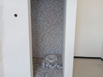 TERLARIS RUMAH MODERN 0 M JALAN UTAMA DEKAT KAMPUS UMM MALANG