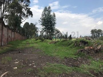 Extensa propiedad de Venta sector Tambillo
