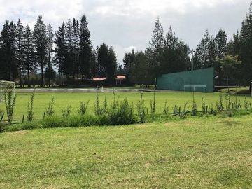 Extensa propiedad de Venta sector Tambillo