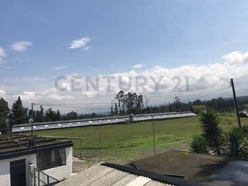 Extensa propiedad de Venta sector Tambillo