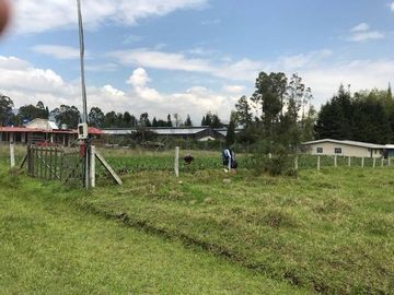 Extensa propiedad de Venta sector Tambillo