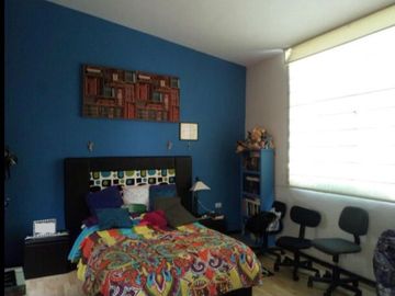 EXCELENTE UBICACIÓN, BONITA CASA EN VENTA, FRACCIONAMIENTO LAS MERCEDES 2