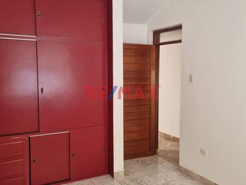 ✨ ¡Oportunidad Única en Urb Cafe Perú, Chiclayo! ✨

Descubre tu futuro hogar en este espacioso y acogedor condominio , ubicado en una de las áreas m