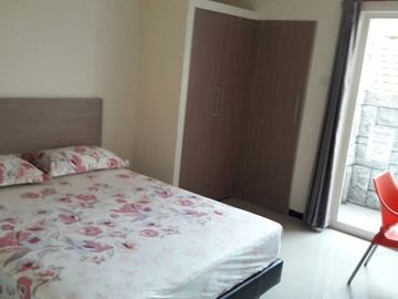 Di jual rumah kost mewah dan modern jalan dukuh kupang barat, surabaya