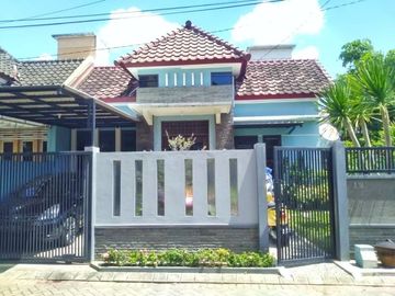 Rumah hook/pojok di arjosari blimbing kota Malang