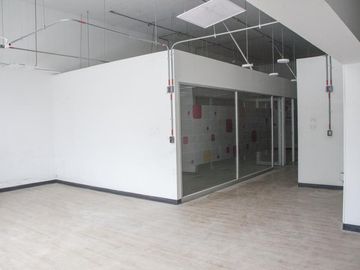 oficina en arriendo en Álamos - engativá. Cod A1004295