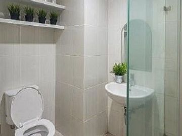 SEWA Apartemen Tamansari Semanggi STUDIO furnish rapi bersih