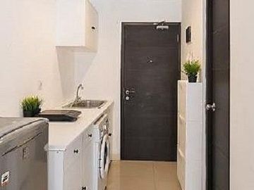 SEWA Apartemen Tamansari Semanggi STUDIO furnish rapi bersih