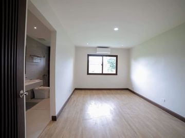 Vistamar Mactan Cebu House For Sale - Retire whitesand beach