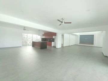 CASA EN VENTA EN LOMAS DE COCOYOC