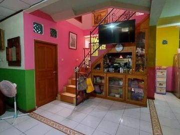 Rumah second siap huni di Mekarjaya Depok 2,8 M