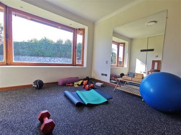 Casa en Venta en Machalí - Condominio Parque San Fuentes 6D + 5B