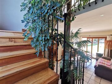 Casa en Venta en Machalí - Condominio Parque San Fuentes 6D + 5B