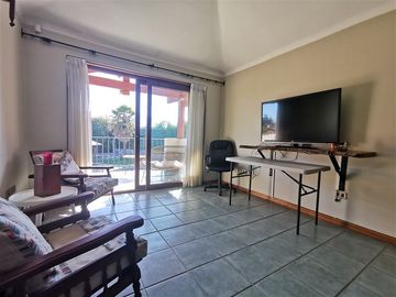Casa en Venta en Machalí - Condominio Parque San Fuentes 6D + 5B