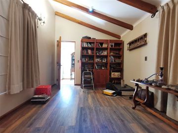 Casa en Venta en Machalí - Condominio Parque San Fuentes 6D + 5B