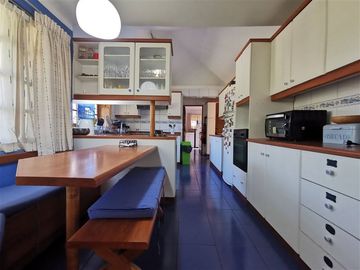 Casa en Venta en Machalí - Condominio Parque San Fuentes 6D + 5B