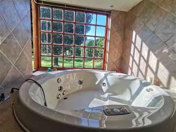 Casa en Venta en Machalí - Condominio Parque San Fuentes 6D + 5B