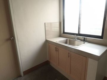 Outstanding Office Space in Makati City for Rent CB0053