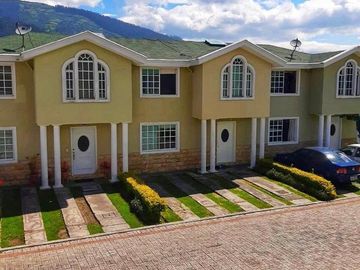 Venta casa valle de los Chillos