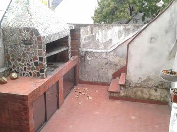 Excelente Ph Piso Unico 3 ambientes con Patio Terraza y Balcón - Villa Santa Rita