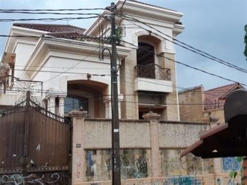 Rumah Second 2 Lnt, LT 1800 m&sup2;, Rp 17.5 Milyar, di Cinere, D