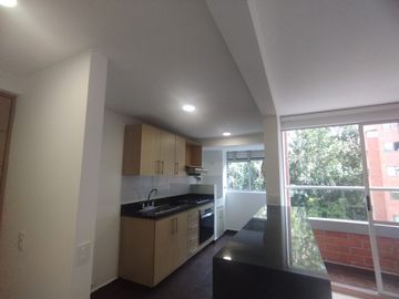 apartamento en arriendo en aves maria. Cod A218539