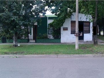 Casa en Moreno centro ideal inversor (R3112)
