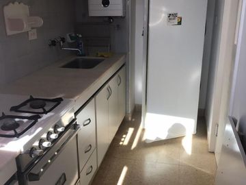 Departamento sobre peatonal