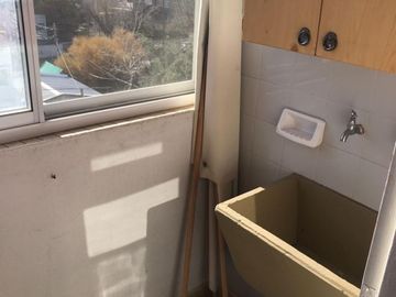 Departamento sobre peatonal
