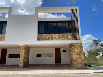 Casa en Venta tipo Townhouse KIRA en Dzityá, Mérida Yuc.