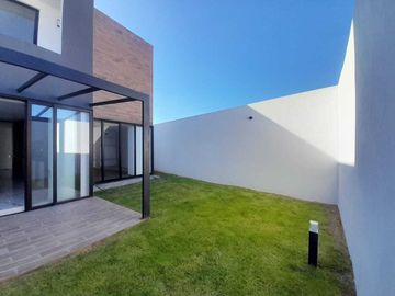 CASA EN VENTA GRAN RESERVA LOMAS DE ANGELOPOLIS
