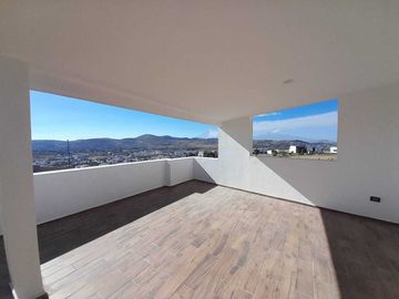 CASA EN VENTA GRAN RESERVA LOMAS DE ANGELOPOLIS