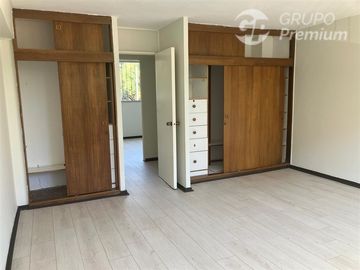 Departamento en venta de 2D 1B Est. Recreo Viña del Mar