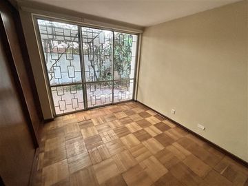 Casa en Venta en Javier de la Rosa / Jumbo Bilbao
