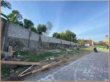 Rumah Classic Mewah Layout Bisa custom di Tamanan