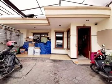 Rumah Siap Huni Manyar Jaya Surabaya