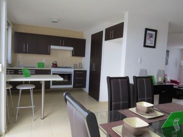 CASA EN VENTA FRENTE A WALMART SAN REMO ZONDUSTRIAL EJE 12 VILLA DE POZOS