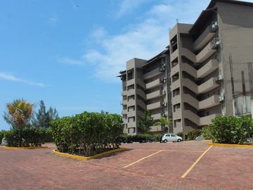 Se Vende Condominio Frente al Mar en Ayangue