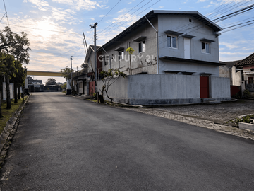 Tanah Pekarangan 161m2 Area Perumahan Dekat BudI Mulia Dua Maguwo