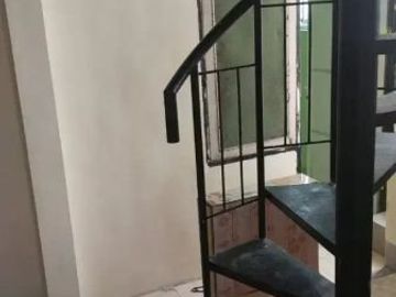 Rumah Kost 3 Tingkat, Lokasi Strategis, Dekat Kampus ITS