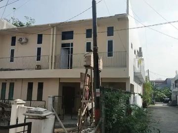 Rumah Kost 3 Tingkat, Lokasi Strategis, Dekat Kampus ITS