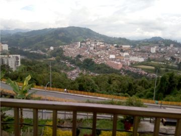 VENTA CASA EN EL GUAMAL, MANIZALES